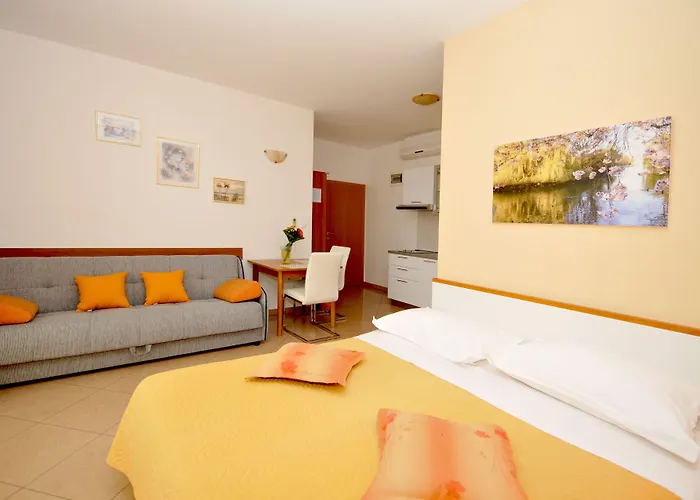 Apartmani Trogir * Trogir