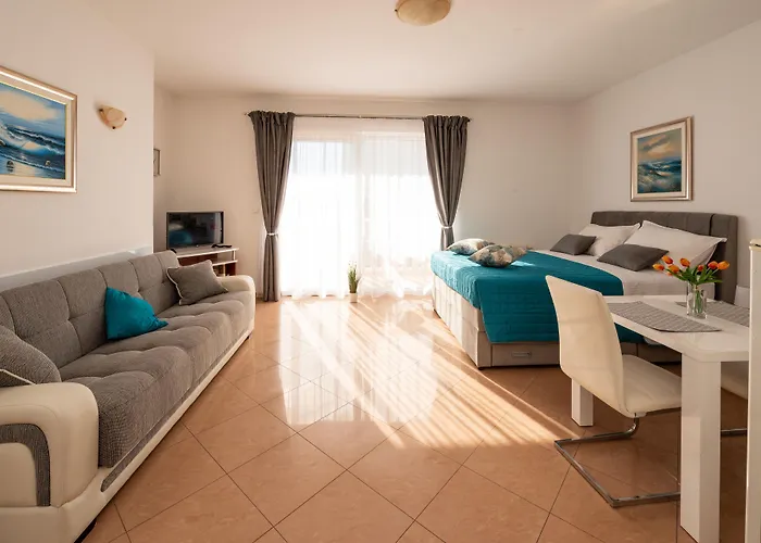 Apartmani Trogir * Trogir