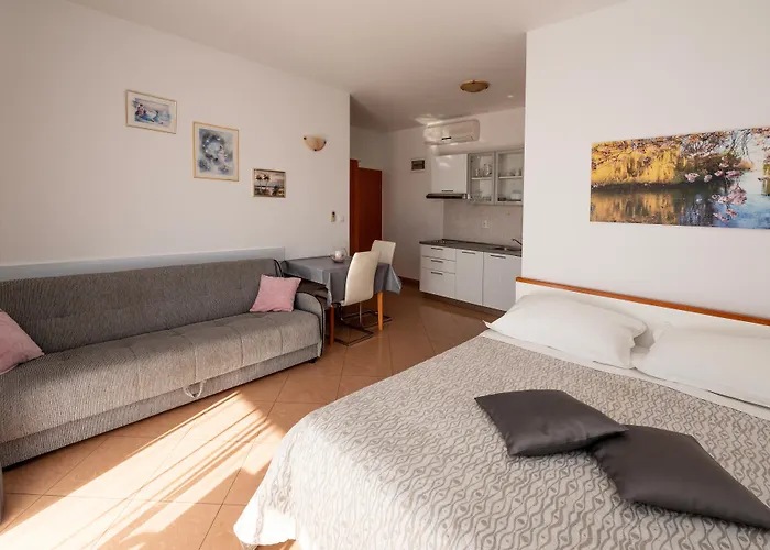 Apartmani Trogir Appartement *