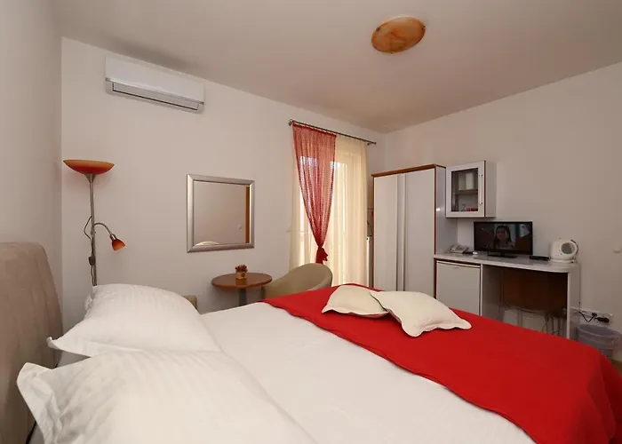 아파트 Apartmani Trogir 트로기르